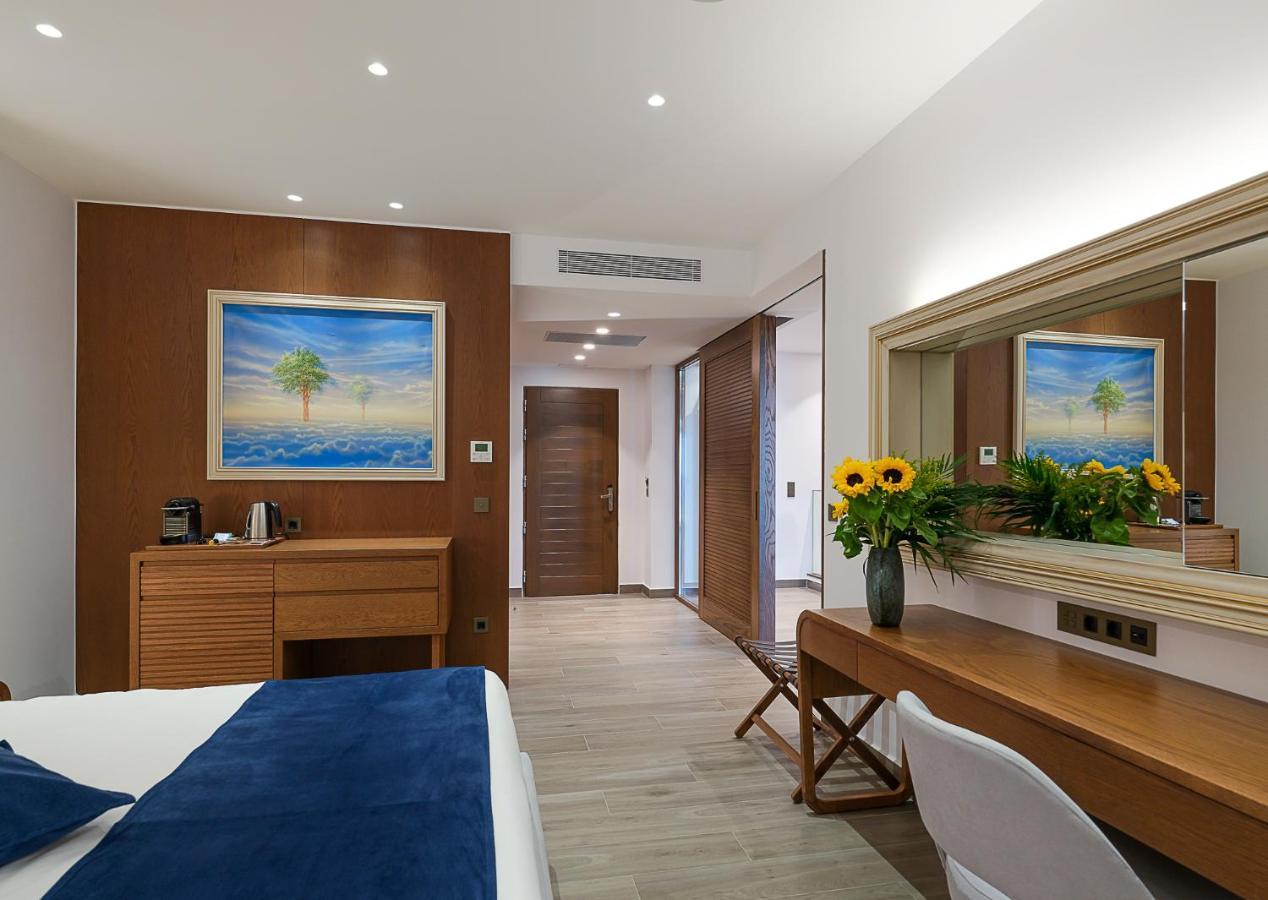 Nana Princess Suites Villas & Spa Hersonissos  Exteriör bild