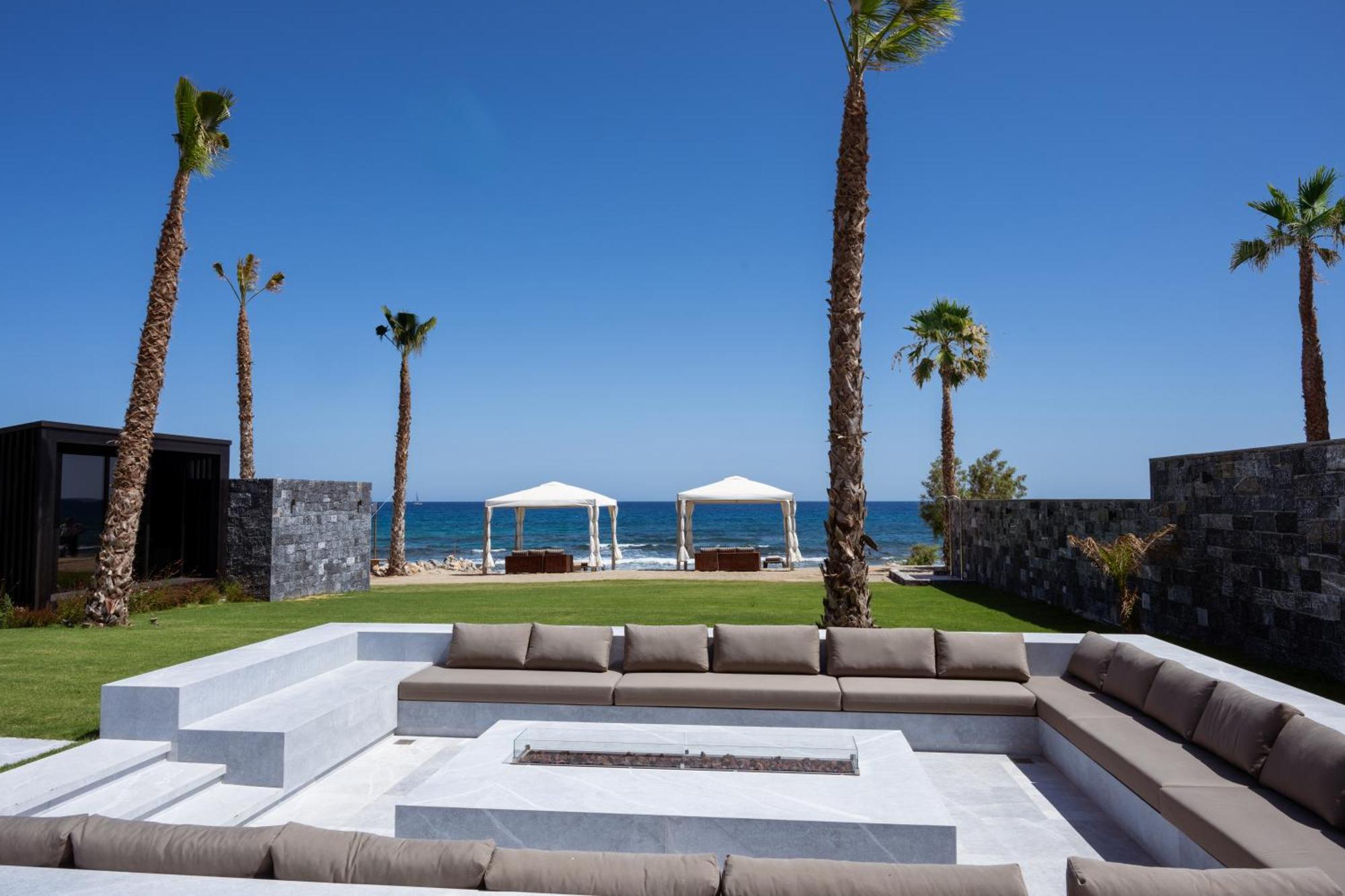 Nana Princess Suites Villas & Spa Hersonissos  Exteriör bild